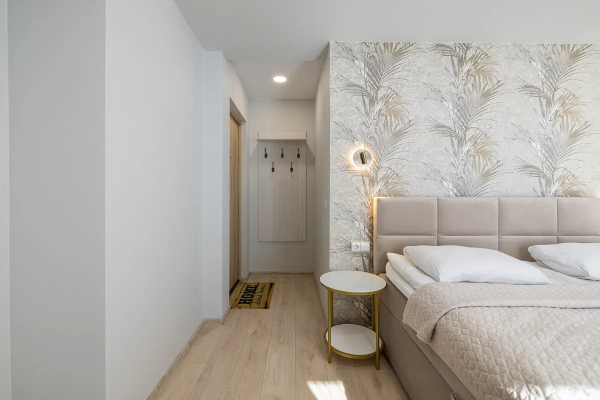 Double room 2-8 — Dharma Stay (5)