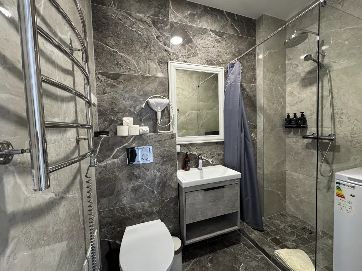 Double room 3-4 — Dharma Stay (8)