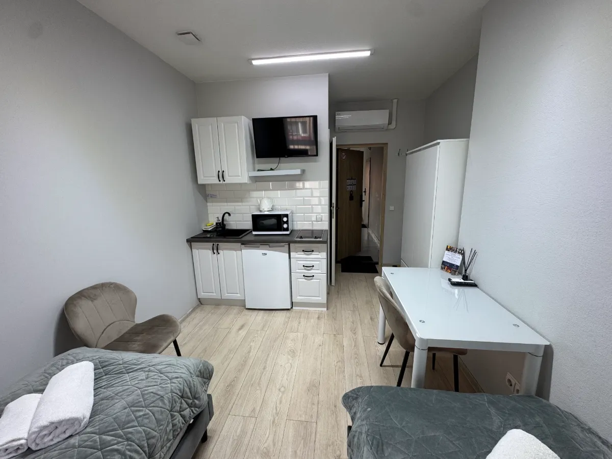 Double room 3-4 — Dharma Stay (5)