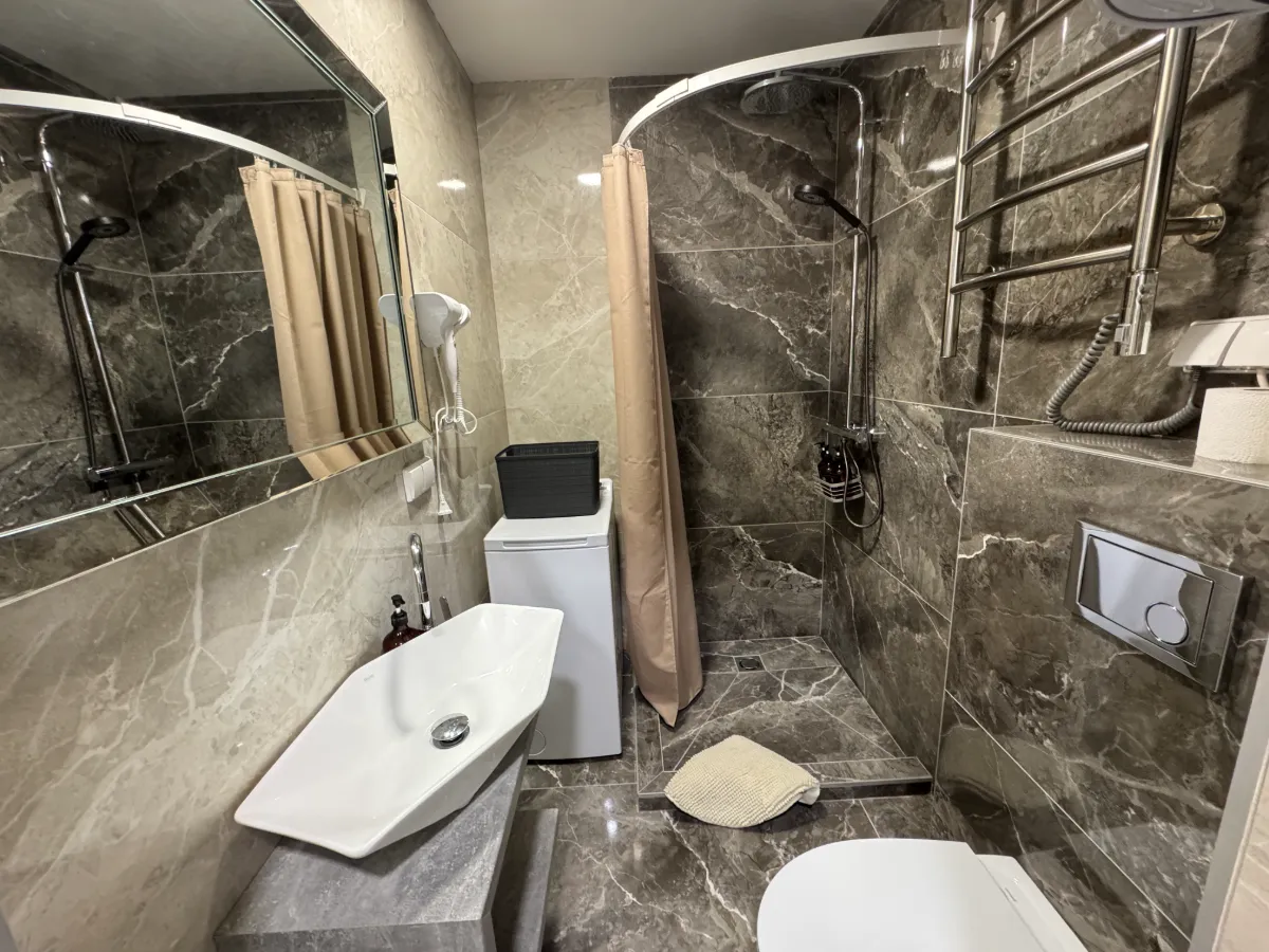 Double room 2-4 — Dharma Stay (7)